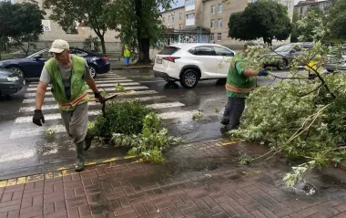 Павлоград накрыл сильный ливень с градом: город затопило