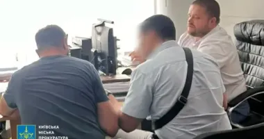 У Києві посадовця КП підозрюють у розтраті 2,1 млн грн на неіснуючі рослини