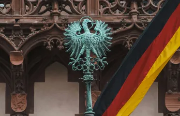 Германия предоставит Украине "большое трехзначное количество" дальнобойных ракет