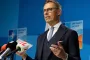 A loser and a loser. The President of Finland publicly ridiculed Putin