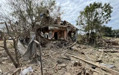 Росія завдала авіаудару по передмістю Сум: загинули двоє людей, є руйнування