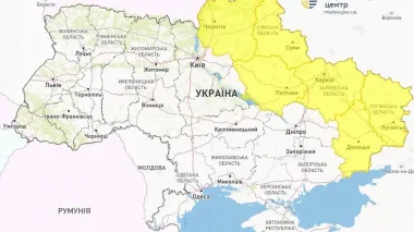 Синоптики попереджають про грози, град і шквали на сході України