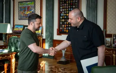 Зеленський після зустрічі з Умєровим анонсував перестановки в Міноборони