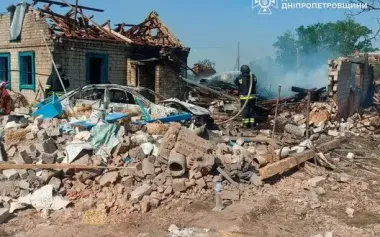 Enemy struck Dnipropetrovsk region with KAB missile: woman was killed. PHOTOS