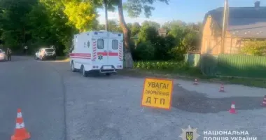 На Тернопільщині пасажир випав з авто і загинув