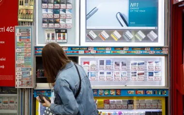 Сигареты за год подорожали на 30 гривен: как будут меняться цены дальше