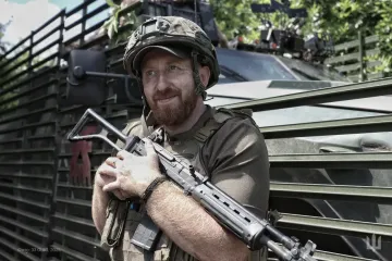 Италия вооружила бойцов ВСУ штурмовыми винтовками Beretta SC70/90