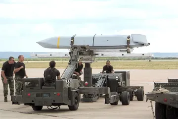 JASSM для Украины: почему F-16 ВСУ нельзя оснастить новыми ракетами США, — обозреватель (видео)