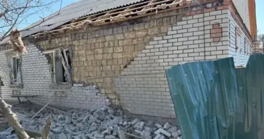 Четверо постраждалих через обстріли артилерією та дронами на Дніпропетровщині
