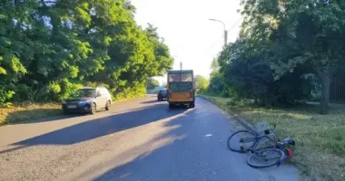У Сумах маршрутка збила велосипедиста