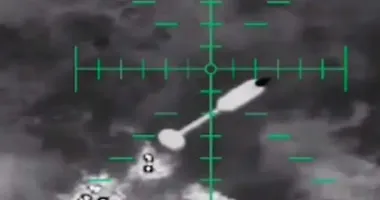 "Сталевий Кордон" показав, як оператори бомберів полюють на росіян