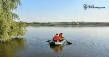 На Кировоградщине из пруда достали тело человека