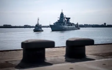Японія попереджає про небезпечне прискорення військової активності Китаю у Тихому океані