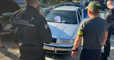 Во Львовской области правоохранители разоблачили лиц, незаконно ввозивших автомобили под видом гуманитарной помощи для ВСУ