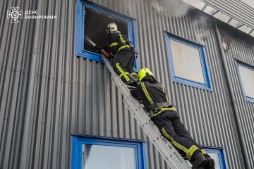 В Виннице БПЛА РФ повредили польское предприятие, есть пострадавшие: реакция МИД