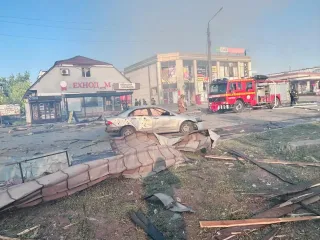 Удар РФ по магазину "Аврора" в Доброполье: появились новые данные о жертвах (фото)