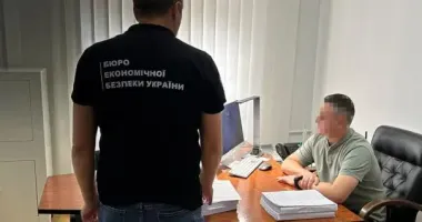 На Буковині посадовця підозрюють у розтраті 2,8 млн грн на ремонті доріг після повені