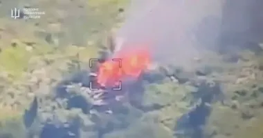 Воїни ГУР показали, як нищать техніку та піхоту окупантів на Сумщині