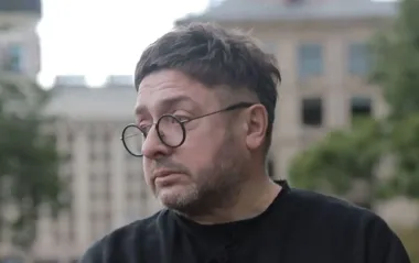"Пробач нам, людям". Суханов зі сльозами на очах розповів про найбільший біль (відео)