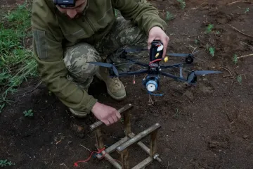 How Ukraine’s drone-infested front is slowing Russia’s advance