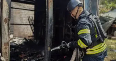 ДСНС оприлюднила кадри після удару по Кривому Рогу: поранена 43-річна жінка