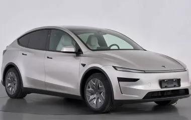 Tesla Model Y отримає подовжену версію: у чому її головна особливість