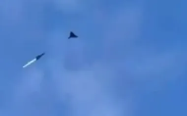 Surface-to-air missile hits Russian Shahed attack drone. VIDEO