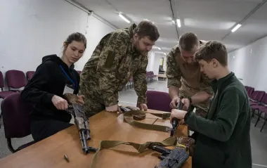 Без права вибору? Студентів-медиків зобов'язали проходити військову підготовку