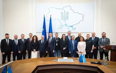 Оновлений Кабмін провів перше засідання: Свириденко розкрила деталі