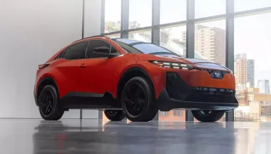 На базе Toyota: Subaru презентовала спортивный электрокроссовер для молодежи (фото)