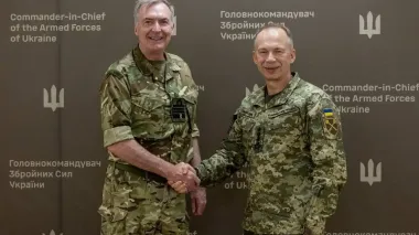 Syrsky discusses operational situation at front with Chief of British Defence Staff Radakin