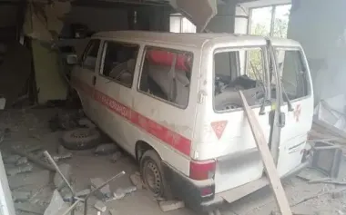 Occupiers struck Vysoke in Kherson region with MLRS: local fire department unit and more than 10 vehicles damaged. PHOTOS
