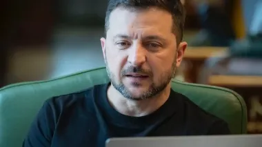 Zelenskyy agrees with Macron on training Ukrainian pilots for Mirages
