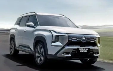 Mitsubishi показала новий кросовер Destinator на три ряди крісел: ось як він виглядає