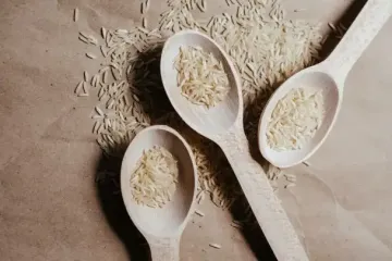 Как промыть рис, чтобы он получился вкусным и рассыпчатым: это очень быстро