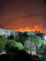 В ряде аэропортов объявлен план "Ковер": Россию и оккупированные регионы массированно атаковали БпЛА (фото, видео)