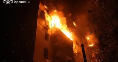 Росія атакувала Одесу: загинула жінка, спалахнула пожежа в багатоповерхівці