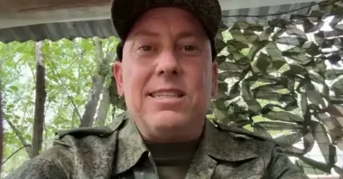 Американца, который уехал в РФ за "традиционными ценностями", отправили воевать в Украину
