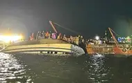 Во Вьетнаме перевернулась лодка с туристами: 27 погибших