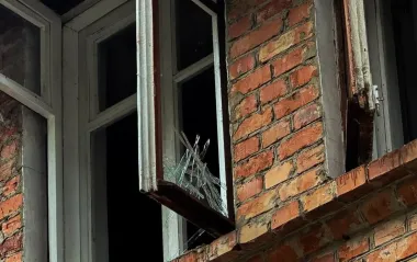 Російські безпілотники атакували Суми: пошкоджено будинки, є постраждалі