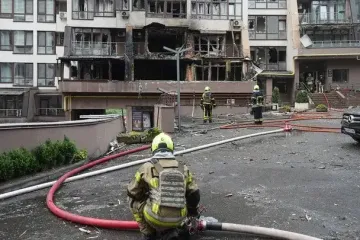 Зеленський відреагував на масовану нічну атаку РФ: "Удари проти людяності"