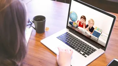 Education ministry drops minimum size rule for online classes