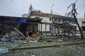 “Розмародерили телефони, планшети”: у Києві пограбували магазин, який постраждав через обстріли