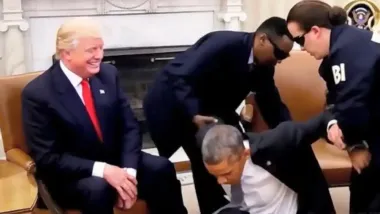 В тюремной робе за решеткой: Трамп опубликовал кадры "ареста" Обамы (видео)