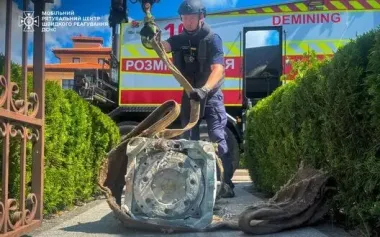 Warhead of downed X-69 missile that fell near house in Kyiv has been neutralised, - State Emergency Service. PHOTOS