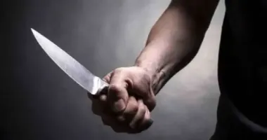 На Днепропетровщине 52-летний мужчина нанес ножевое ранение на глазах у прохожих