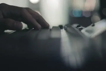 ИИ намеренно разрушил проект разработчика: история пользователя Replit