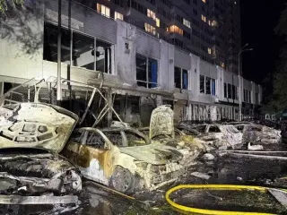 Россияне атаковали Одессу ударными дронами: выбиты окна в домах и сгорели авто