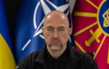 Партнеры смогут покупать оружие США для Украины: Шмыгаль и Рютте обсудили инициативу