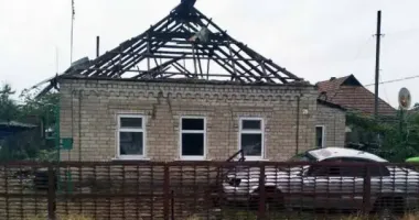 Росіяни атакували Запорізьку область авіацією та сотнями дронів: поранений чоловік